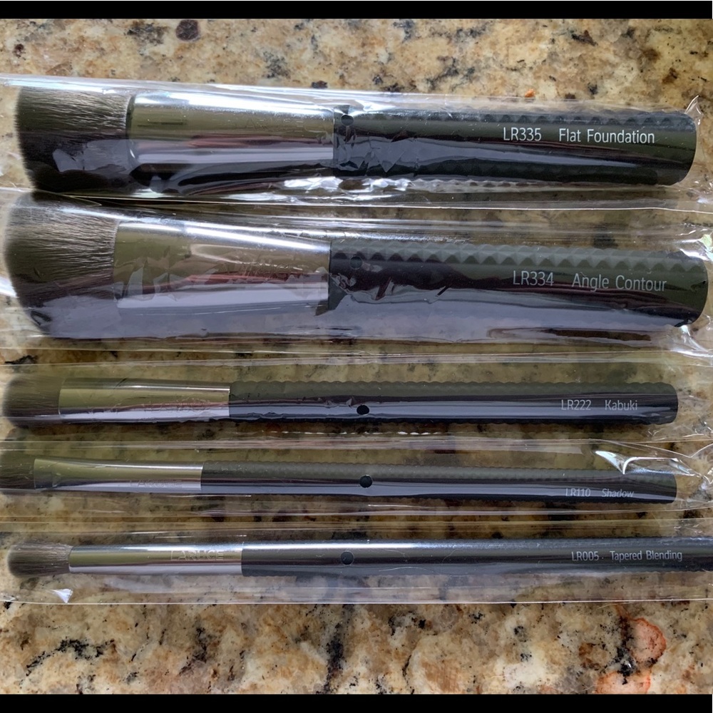 Laruce 5 piece makeup brush set